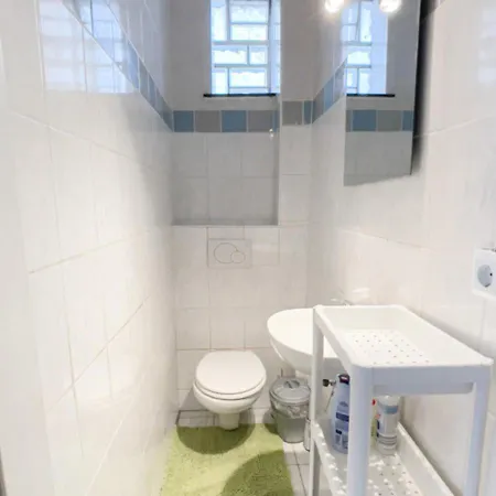 Schoene Monteurwohnung In Bremen-groepelingen Bréma